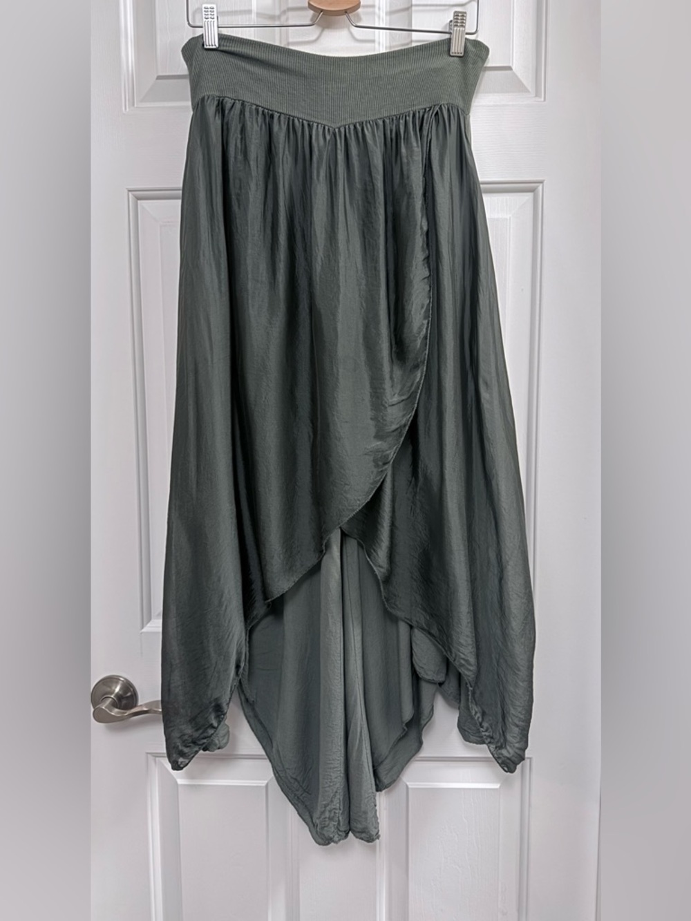 Women's Olive Green Draped Hi-Low Skirted Pants